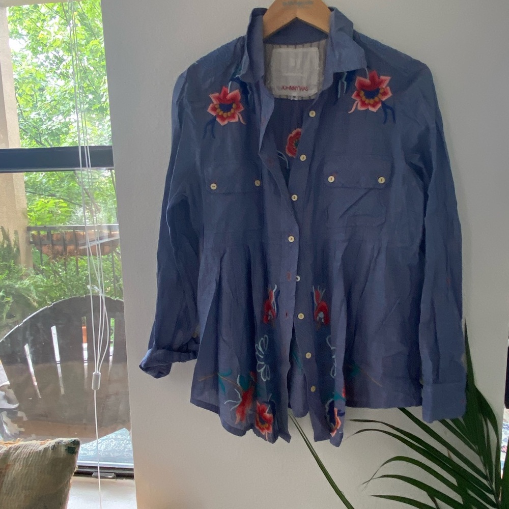 JOHNNY WAS BUTTON DOWN DENIM peplum